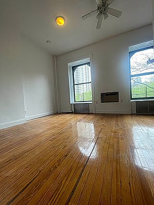 5th image of 62 W 91st St APT 2