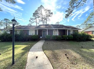 1815 Robinhood Rd, Albany, GA 31707