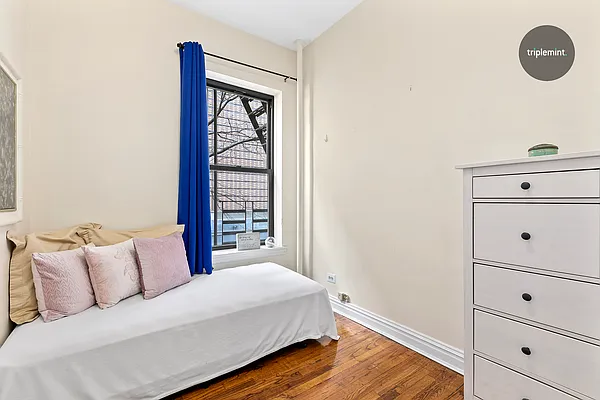 Rented by Triplemint | media 12