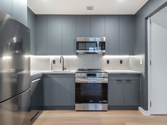 5th image of 931 Carroll St #1324