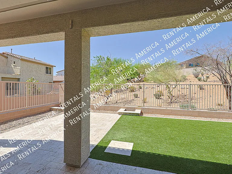 2512 W Old Paint Trl — Photo 32