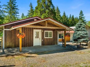 327 Garrard Creek Rd, Rochester, WA 98579