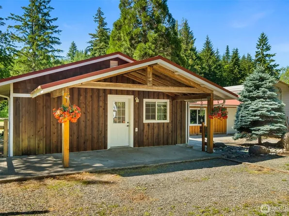 327 Garrard Creek Road, Rochester, WA 98579