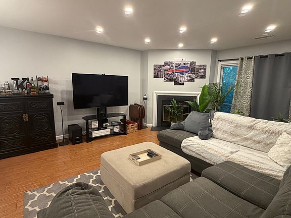 5th image of 2857 Yarling Ct