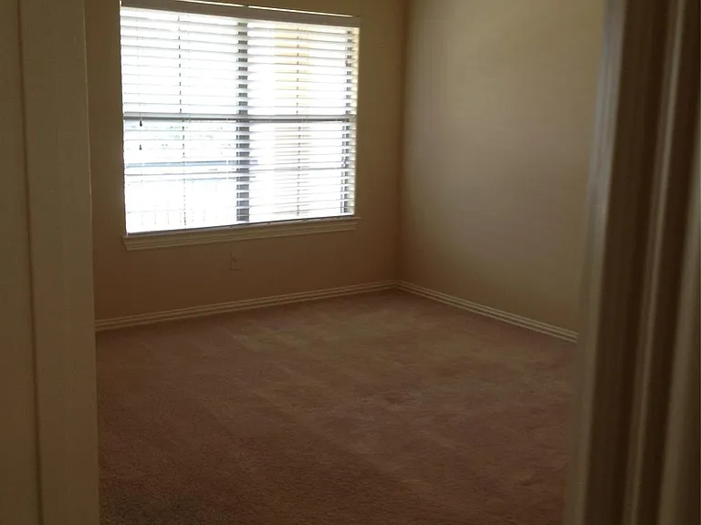 2038 Palm Forest Ln — Photo 14