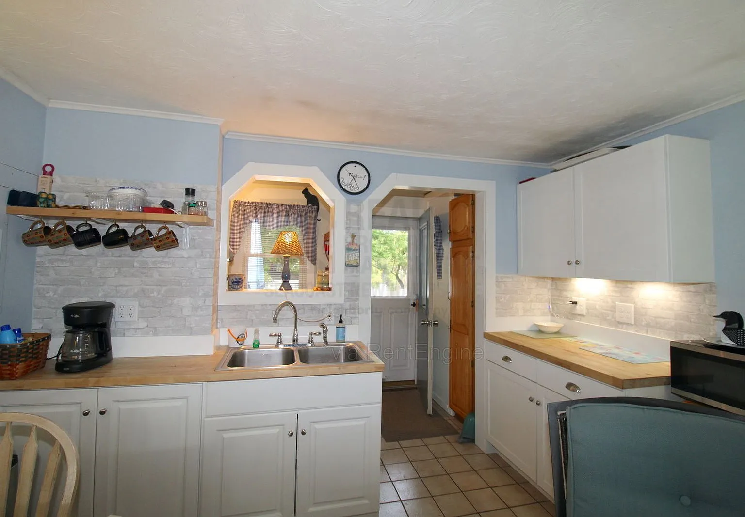 2 bed, 1.0 bath, 700 sqft, $1,500 — Photo 3