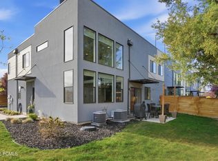 4529 S Bleecker Pl, Millcreek, UT 84117