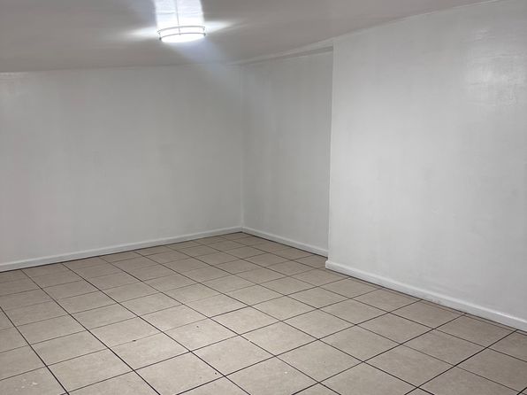 66396 2nd St APT E