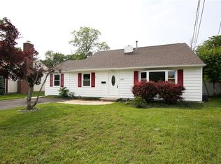 150 Barbara Pl, Middlesex, NJ 08846