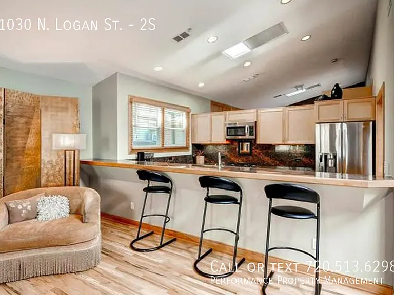 1030 N Logan St #2S — Photo 4
