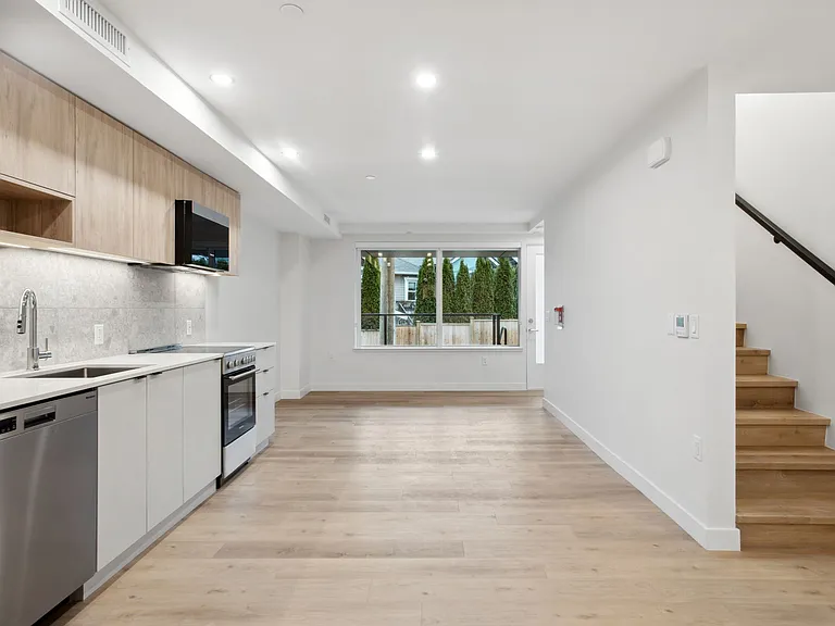 3572 Glen Dr — Photo 62