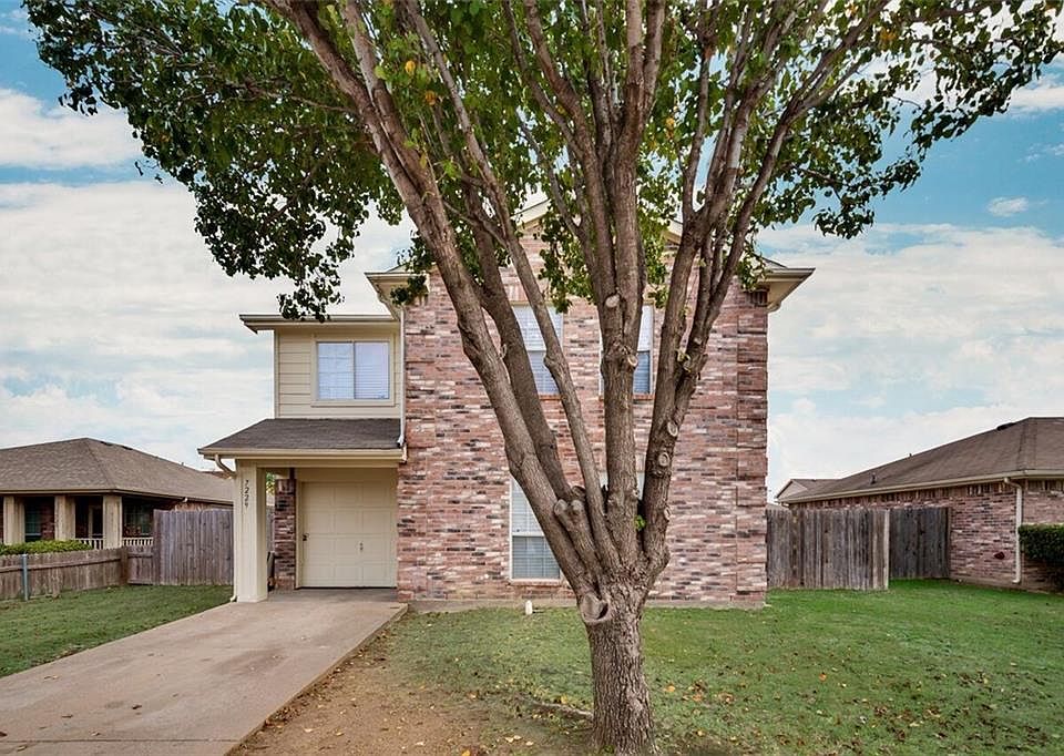 1st image of 7229 Autumn Glen Dr