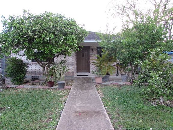 2nd image of 4084 Sierra Madre Dr