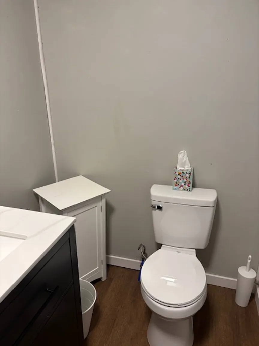 3604 Underwood Ave photo 1