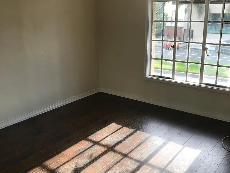 4129 E Ocean Blvd — Photo 7