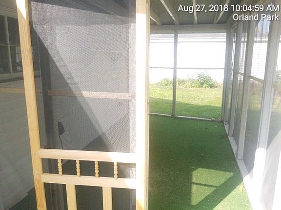 3rd image of 14350 Brook St