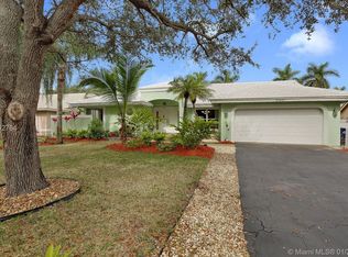 10421 NW 48th Mnr, Coral Springs, FL 33076