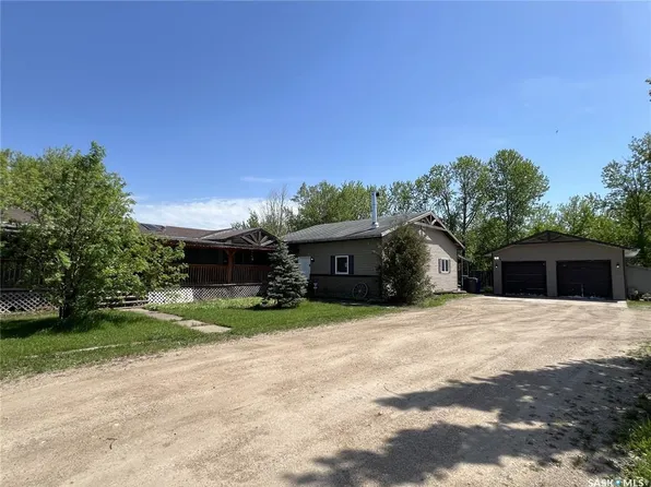 620 7th AVENUE E, Meadow Lake, SK S9X 1J3