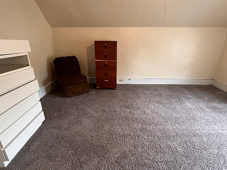 5859 Hobart St #2 — Photo 47