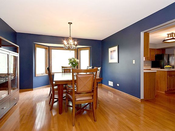5th image of 939 Millwood Dr