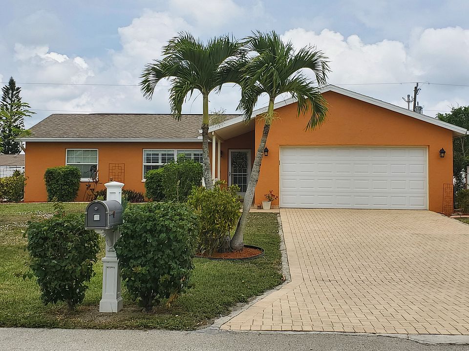 1st image of 3911 SW 1st Pl
