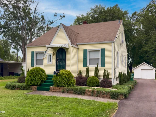 2107 Auburn Dr, Shively, KY 40216