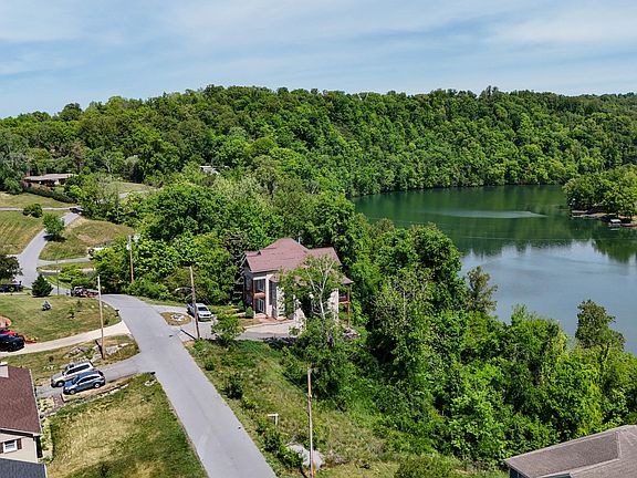 3rd image of LOT 30 Crest Rd