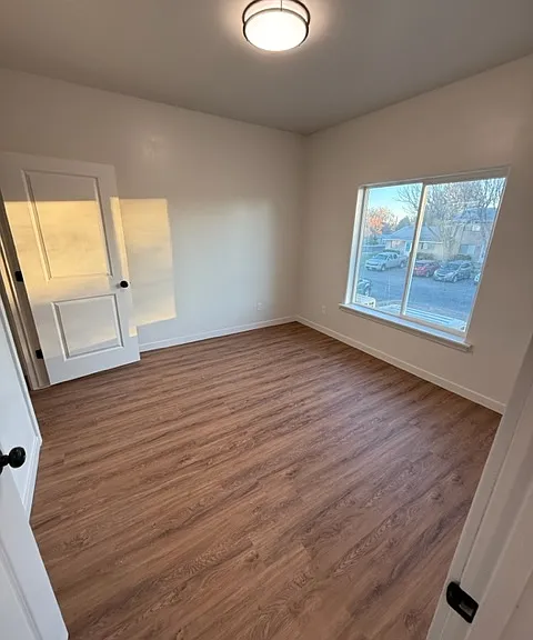 329 Pheasant Rd W #A — Photo 11