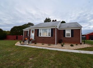 2741 Horseshoe Rd, Appomattox, VA 24522