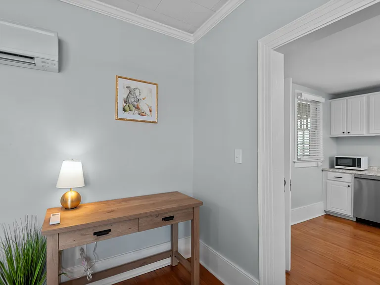 130 Van Norden St #1 — Photo 15