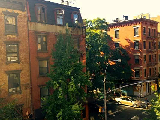 Rented by Veracity NYC LLC | media 20