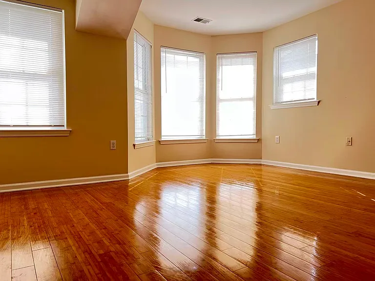 110 Adamecs Way — Photo 5