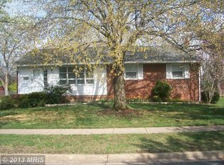 8328 Verona Dr, Hyattsville, MD 20784