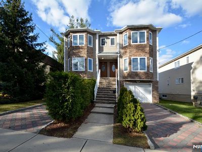 12 Pulaski Pl #A, Hackensack, NJ, 07601