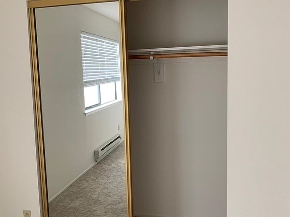 5th image of 355 Euclid Ave #302