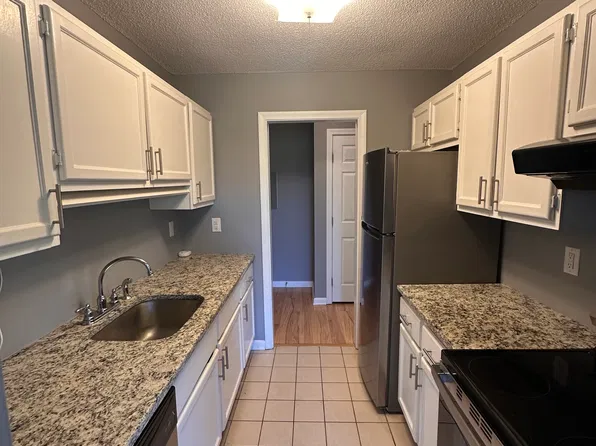 149 Woodland Dr, Cromwell, CT