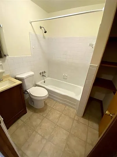 100 3rd Ave #5 — Photo 9