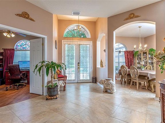 3rd image of 18011 Avalon Ln