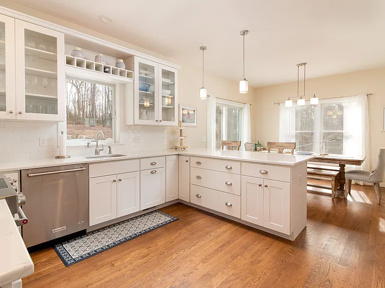 485 Hickory Ave — Photo 15