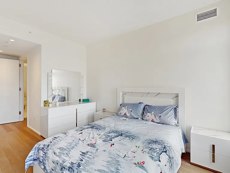 543 W 122nd St #12B — Photo 9