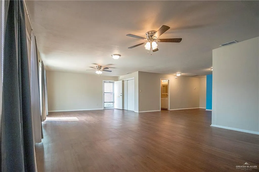 2 bed, 2.0 bath, 1685 sqft, $1,450 — Photo 3