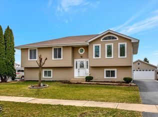 2902 Streitz Dr, Joliet, IL