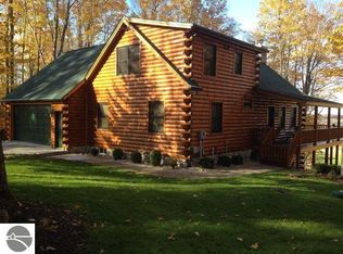 5011 Falcon Spur, Bellaire, MI 49615