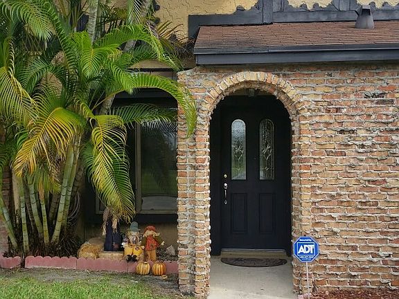 3rd image of 4404 NW 92nd Way