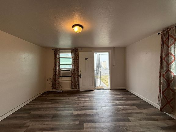 3rd image of 107 E 1st Ave #19AL