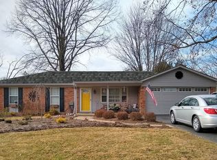 3831 Crescent Dr, Cincinnati, OH 45245