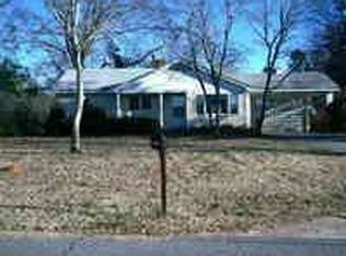 575 Laurel Ave, Comer, GA 30629