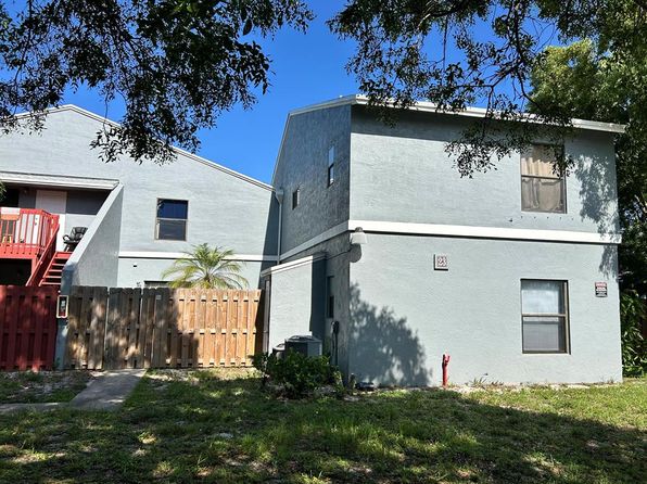 23 Crossings Cir APT B