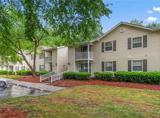 5645 Hornaday Rd Unit B, Greensboro, NC 27409