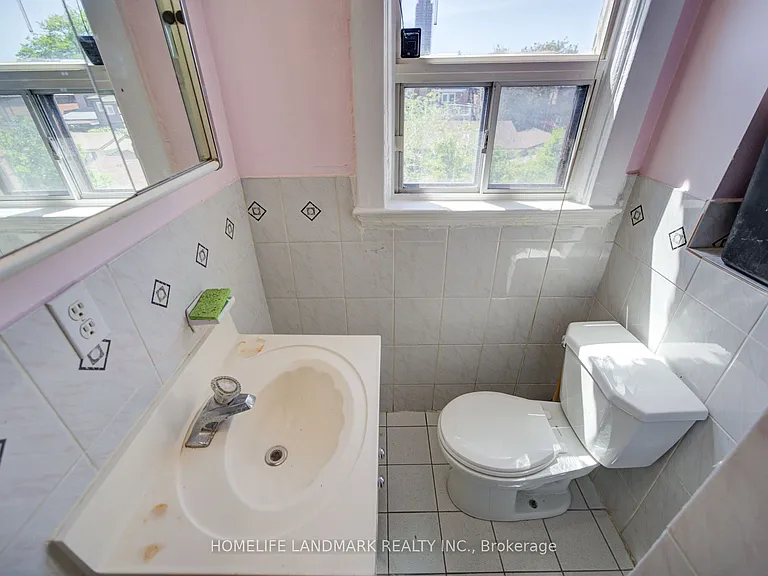 19 Armstrong Ave #2 — Photo 18